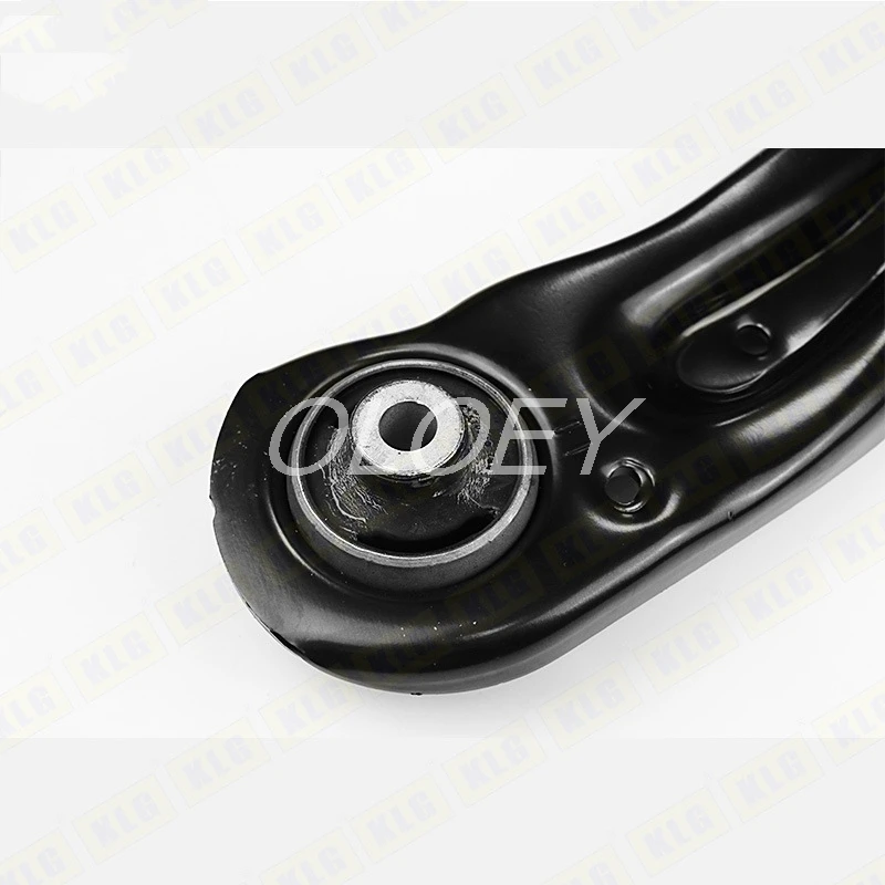 Fork plate swing arm support triangle control left side 56D407151 for V W Passat 2011 2012 2013 2014 2015-2018 | Автомобили и