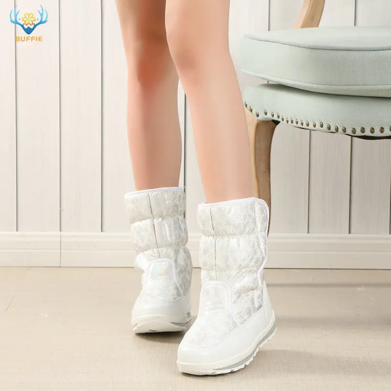 Женские зимние ботинки BUFFIE белые на искусственном меху с противоскользящей