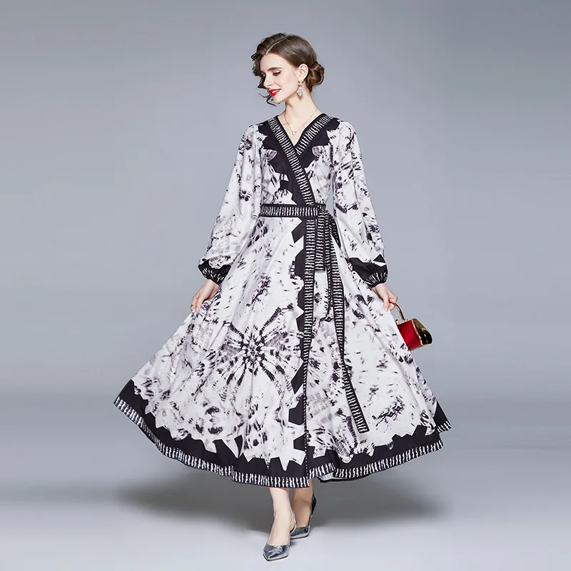 

Fashion women's wrapped in retro positioning long-sleeved v-neck long big pendulum temperament cultivate one's morality dress