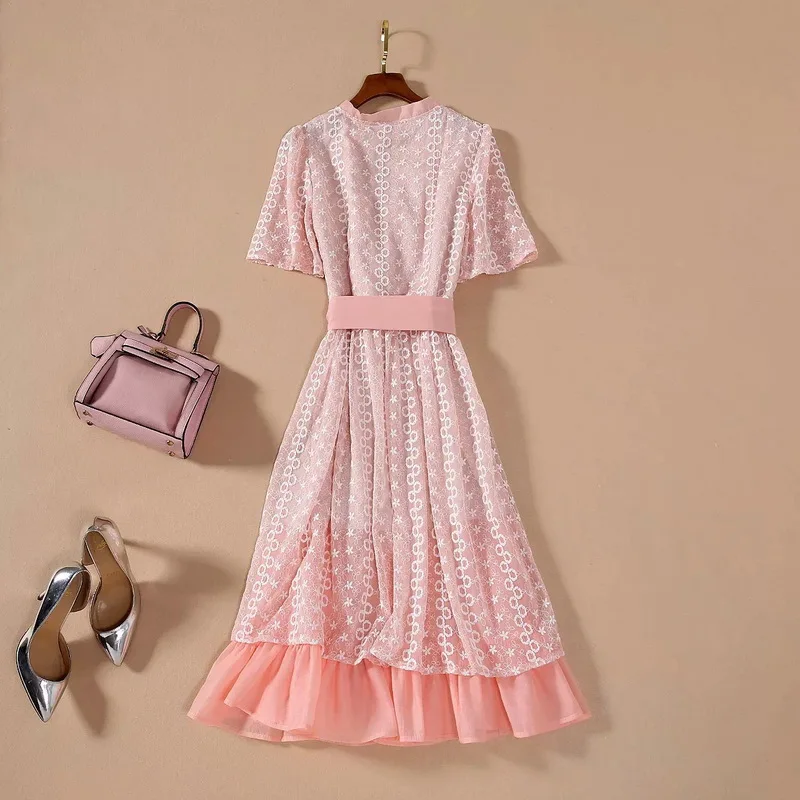 

Top Quality New Summer Dress 2020 Fashion Style Women V-Neck Allover Luxurious Embroidery Bow Belt Deco Short Sleeve Pink Dress