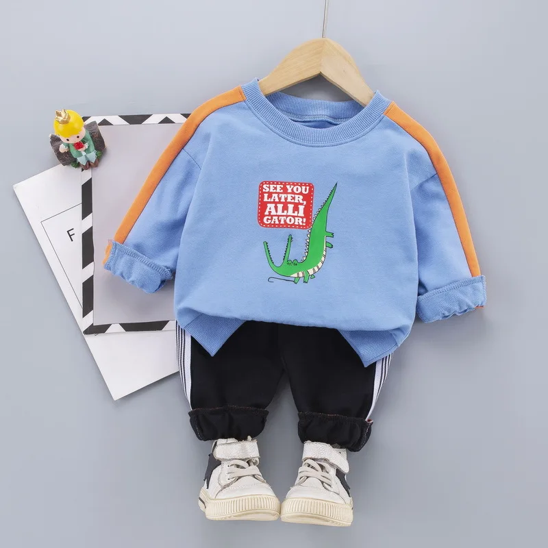 Детская одежда весна-осень модный спортивный костюм в полоску с мультяшным