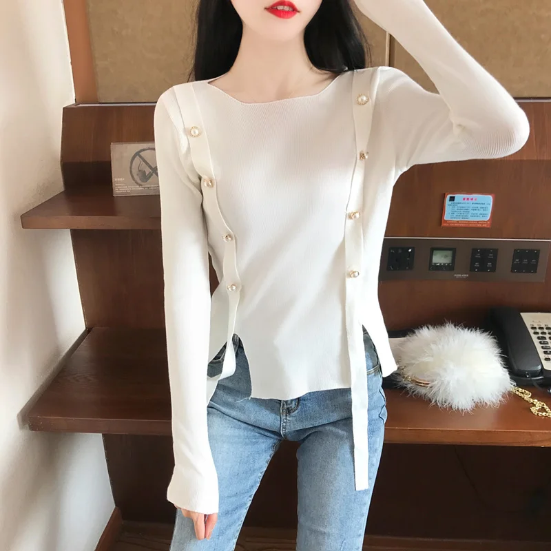 

Женский трикотажный укороченный свитер с круглым вырезом, длинными рукавами и лентами