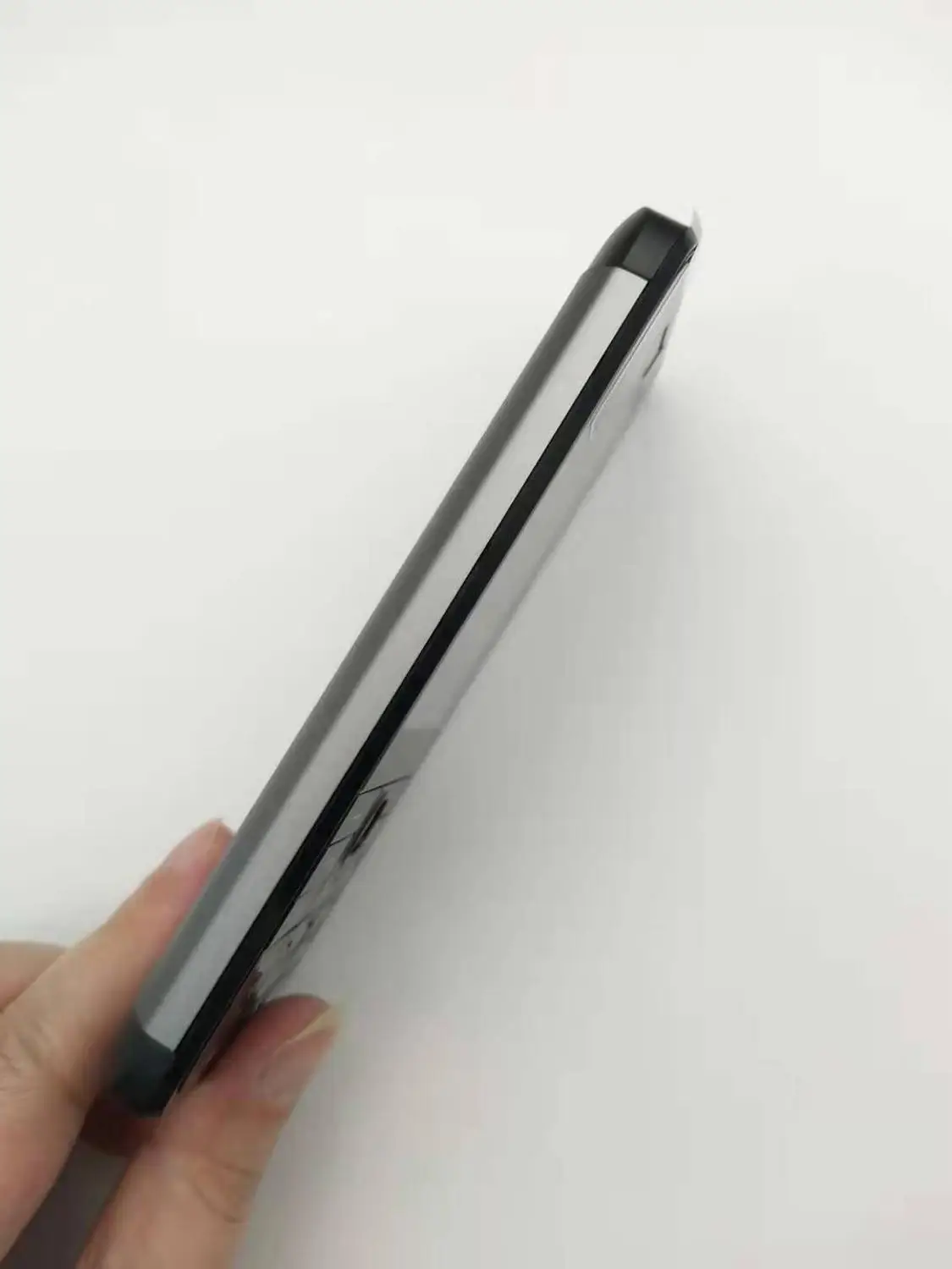 230 Nokia 230 разблокированный GSM 2,8 дюймов две sim-карты и одна карта 2MP QWERTY клавиатура английский Восстановленный мобильный телефон