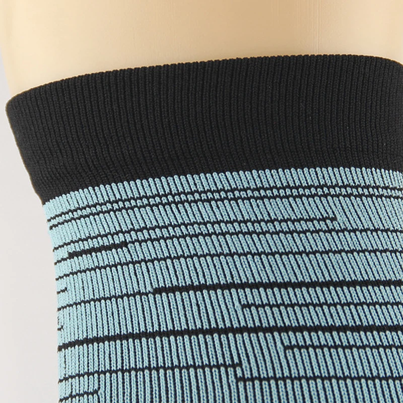 

Gradient Colour Long Socks Men Women Sport Compression Stockings Jogger Run Elasticity Knee High Socks Femme