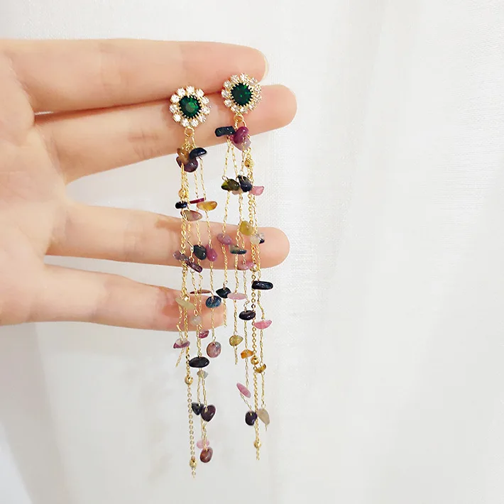 Доминирование 2019 контрастные модные длинные металлические кисточки с