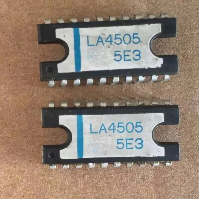 Новинка 2 шт./лот LA4505 LA4500 DIP-20 | Электронные компоненты и принадлежности
