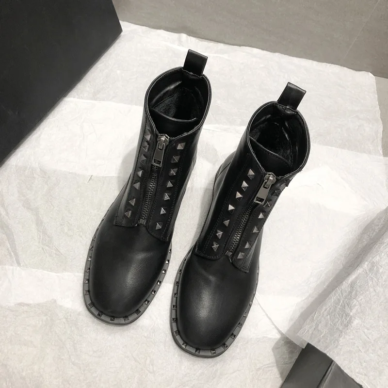 

2019 Fashion Chunky Heels Women Boots Women Platform Leather Boots Front Zipper Ankle Boots for Women Rivet Winter Shoes Woman