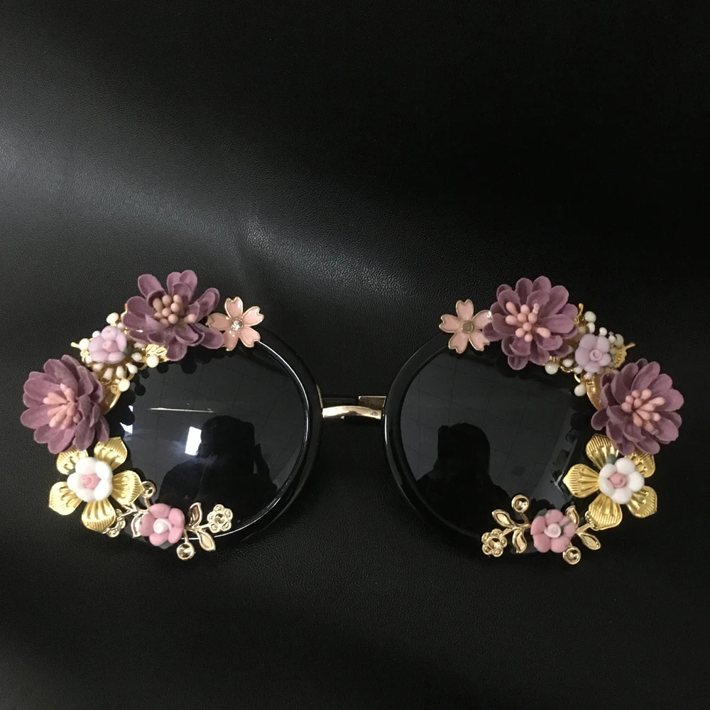 

New Fashion Women Girls Flower Sunglasses Retro Luxury Gems Sunglasses Summer Beach Glasses