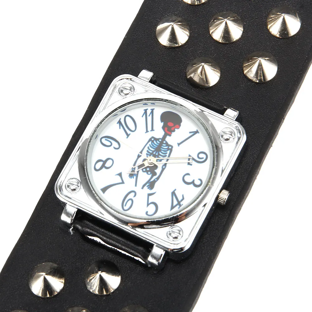 Женские и мужские кварцевые наручные часы с широким циферблатом заклепками в