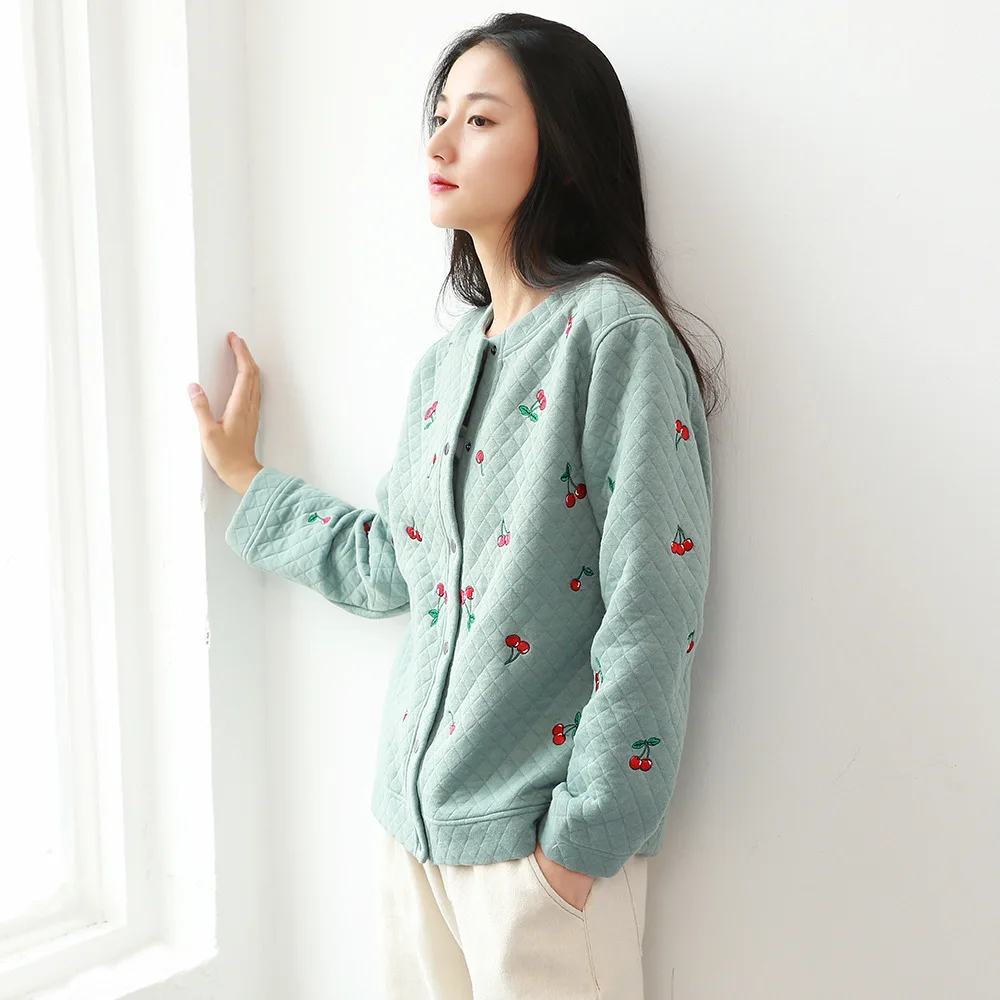 2019 Новинка плюс бархатная куртка Женская мода простая вишневая вышивка