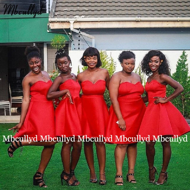 

Женские атласные платья подружек невесты, красные короткие платья с V-образным вырезом, открытой спиной, трапециевидной формы, для гостей, подружек невесты