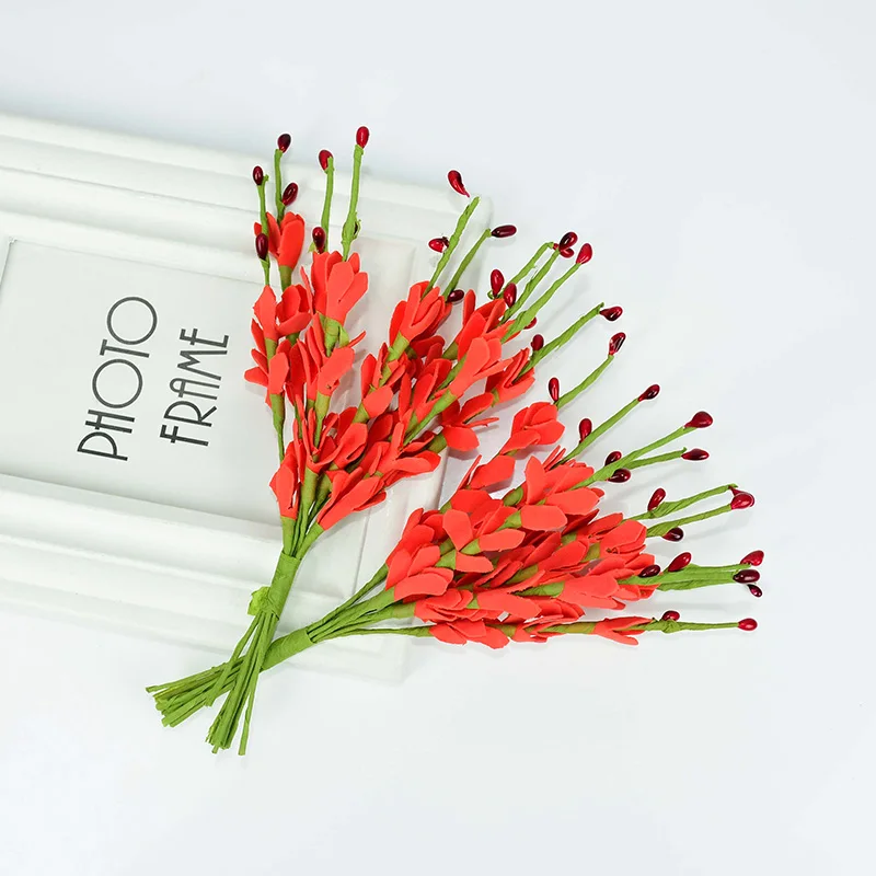 

2 Bundles Artificial Winter Jasmine Flower New Red Bouquet Mini Foam Flowers for Home Decor Wedding Decorations Party Supplies