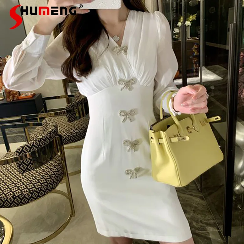 

Осень 2021, женское белое яркое короткое платье с бантом и бриллиантами, элегантное облегающее платье в стиле Харадзюку С V-образным вырезом и ...