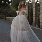 Винтажные трапециевидные тюлевые Свадебные платья Verngo 2021 в горошек с открытыми плечами сердечком с коротким рукавом и шлейфом