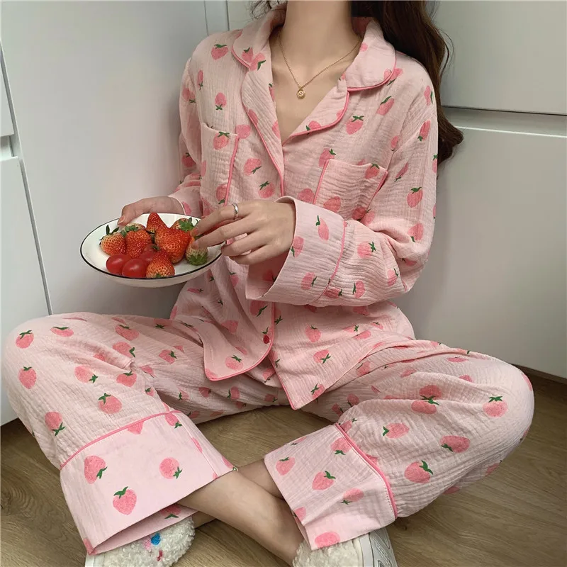 

100% Cotton casual strawberry fruit print pajamas set women girls loose sleepwear Sweet T-Shirts Pants home suit Homewear