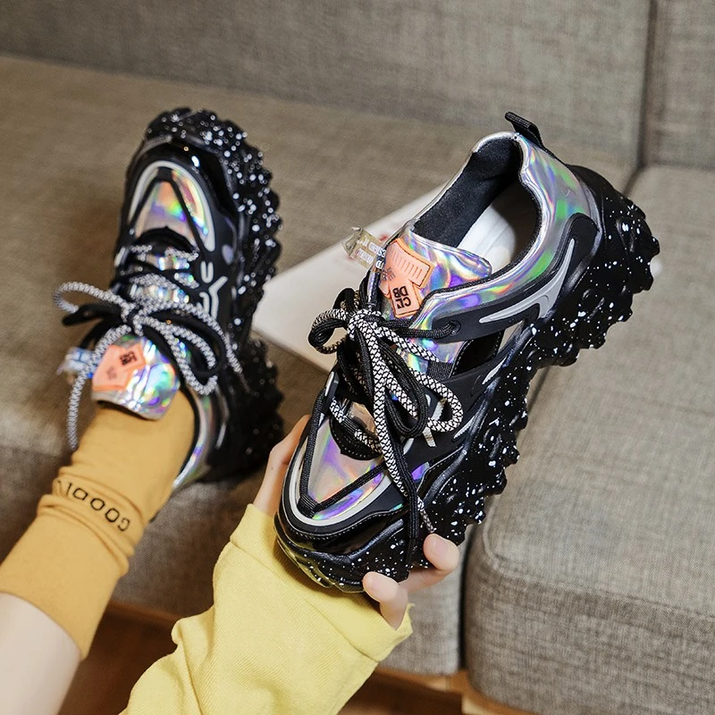 

2020 Designers Chunky Sneakers Platform Silver Fashion Women Lace Up Casual Shoes Brand Woman Sports Trainers Old Dad Shoes