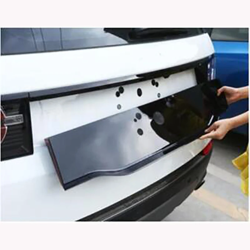 

16-18 for Land Rover Discovery Sport Modified Tail Door License Black Bottom Frame SVR Enclosing Backup Box Decoration Stick