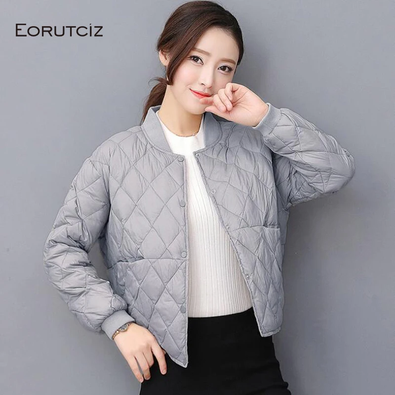 

EORUTCI Winter Oversize Down Coat Women Ultra Light Jacket Warm Vintage Black Autumn Casual Short Coat LM724