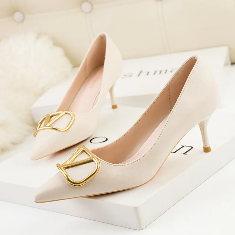Fashion professional OL women's shoes stiletto high-heeled shallow mouth pointed toe thin metal V home buckle shoes