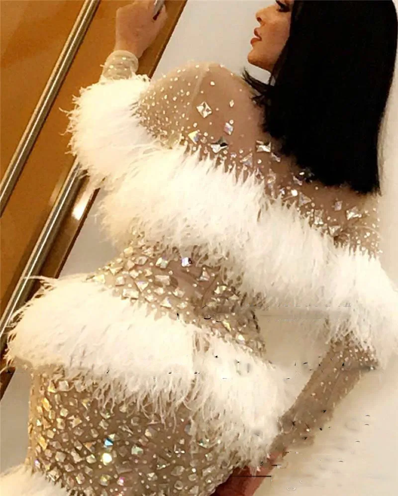 Major Beading Feather Prom Dresses Long Sleeves Illusion Dubai Arabic Plus Size Mermaid Evening Dress Sheer Neck robe de soiree