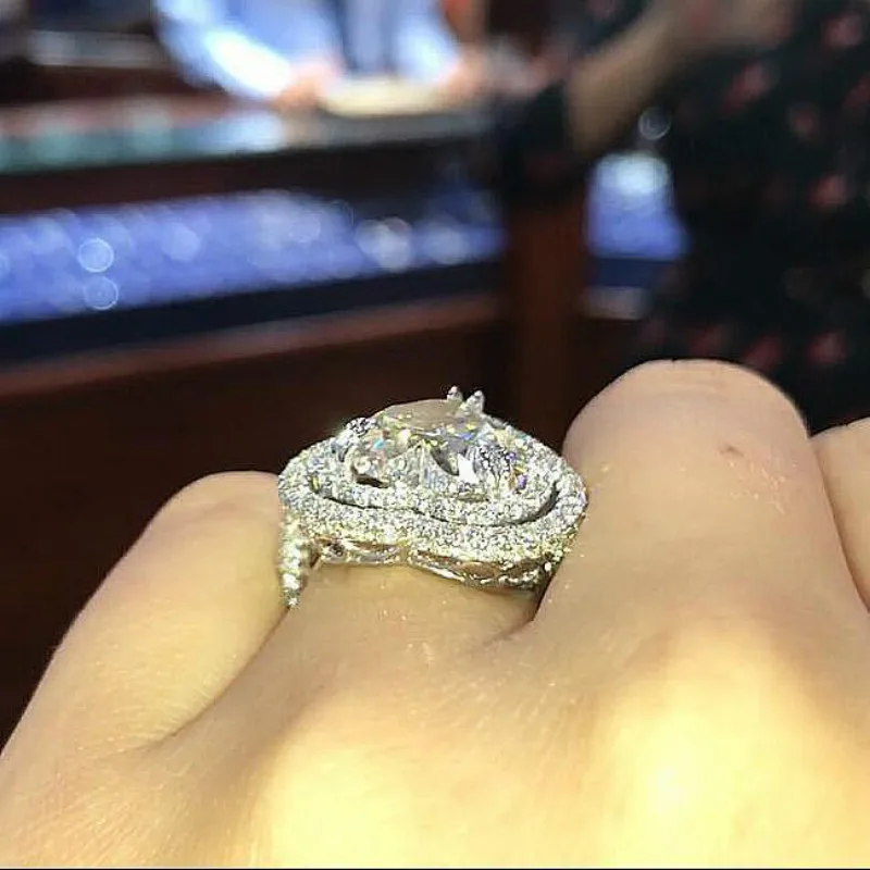 

European And American FashionTrend Exquisite Love Simulation Super Flash Diamond Heart-shaped Female Ring Micro-in