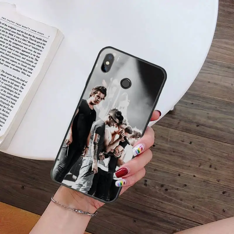

One Direction star Louis Tomlinson Phone Case For Xiaomi Redmi 7 9t 9se k20 mi8 max3 lite 9 note 8 9s 10 pro Soft Silicone