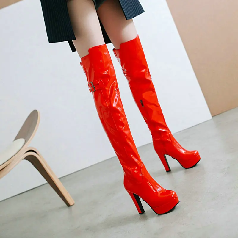 Женские лакированные ботфорты из искусственной кожи черные или красные высокие