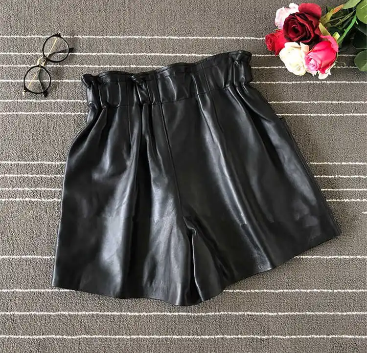 

Europe women's style high quality real leather wide-leg Shorts 2021 Autumn women high-waist leather short trousers A862