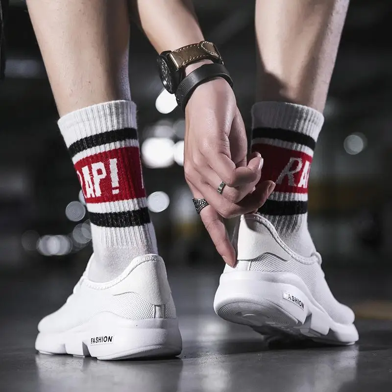 

Fashion Summer Men's Running Shoes Extra Large Size Casual Breathable Flying Woven Sports Tide Shoes Cushioning Mens Sneakers
