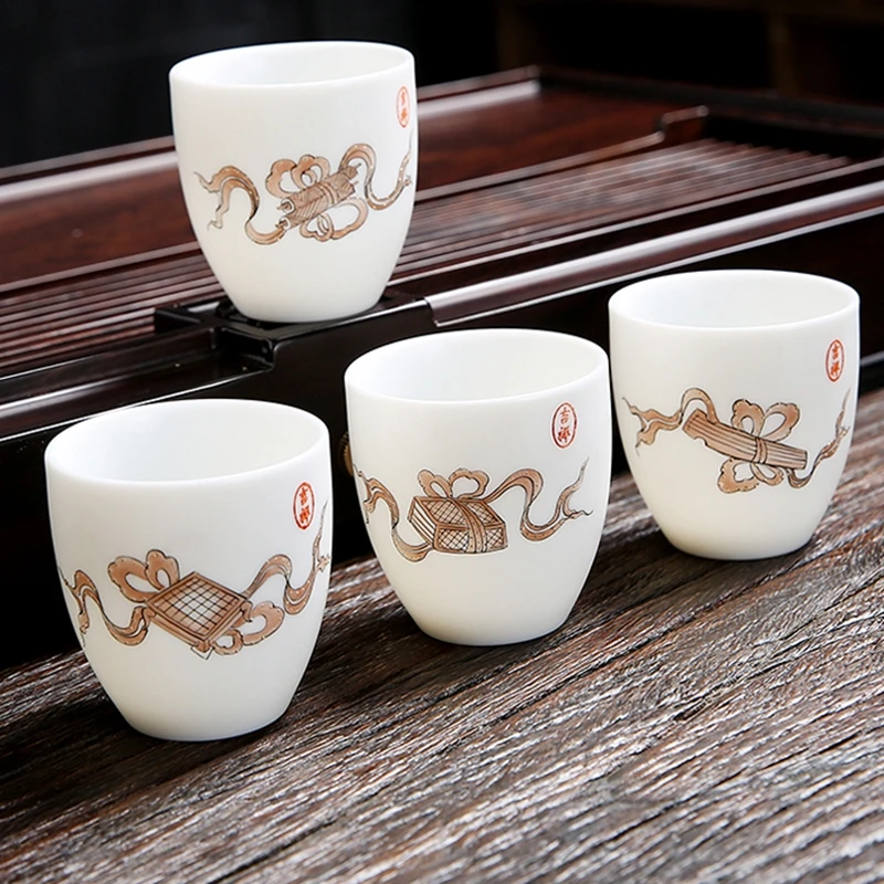 

Hand painted Chinese Ceramic Tea Cup In Classical Art Style 1200 Degrees Celsius High Temperature Kiln Fired Mutton Fat Jade tea