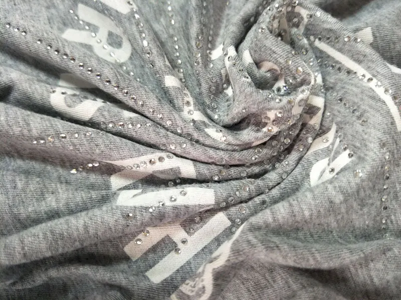 

Women Tshirt 2021 Spring Summer Women Short Sleeve T-shirt with Letter Print Rhinestones and Buttons