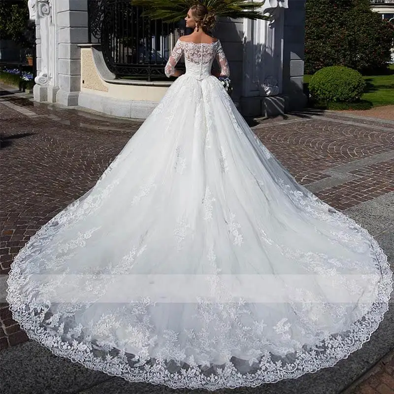 Vestido De Noiva Elegant Boat Neck Ball Gown Wedding Dress 2020 Sexy Off Shoulder Half Sleeve Vintage Lace Wedding Gown