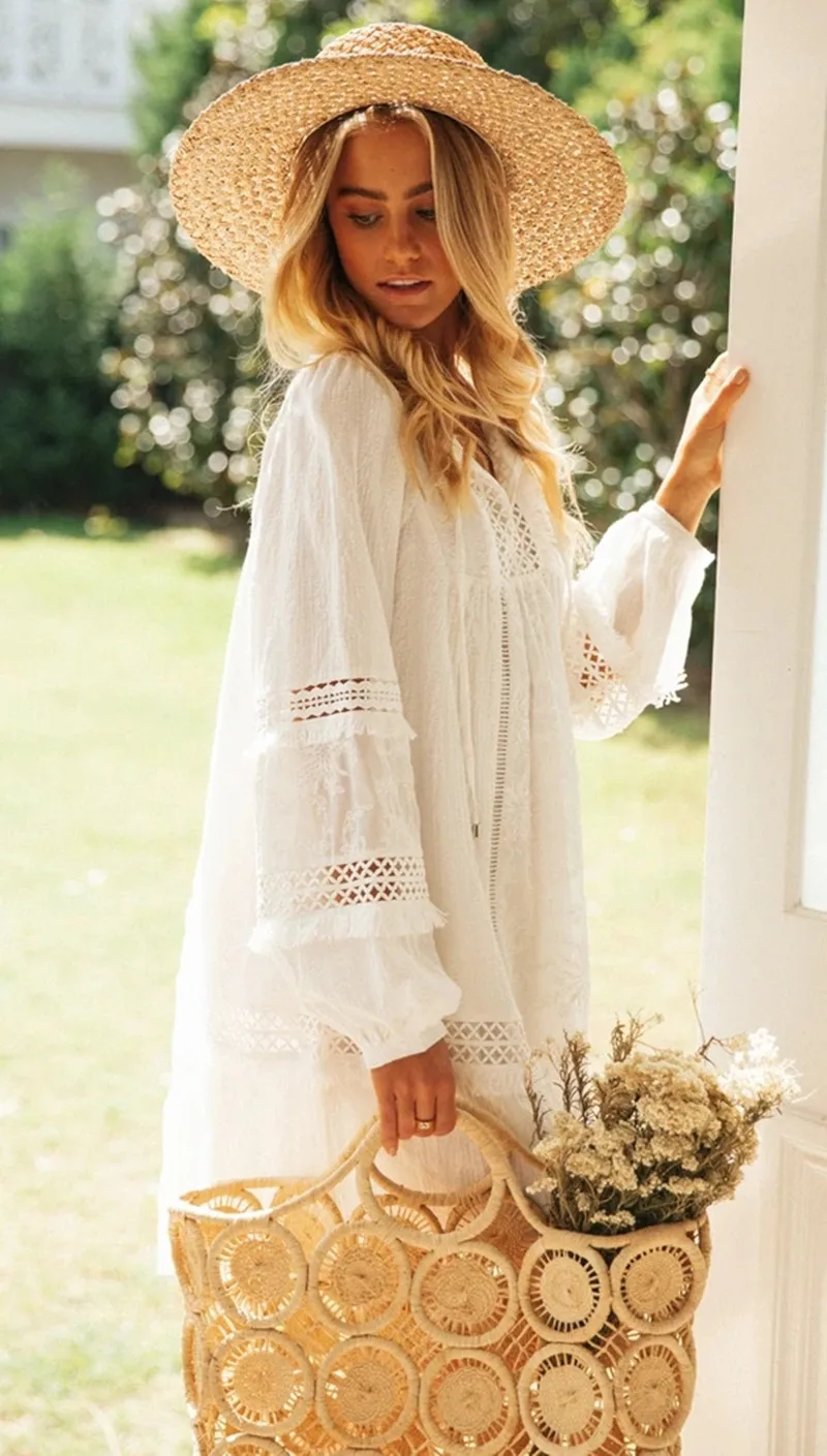 

2021 Caftan Cover-ups Sexy Hollow Out Summer Beach Dress White Cotton Tunic Women Plus Size Beach Wear Swim Suit Cover Up A770