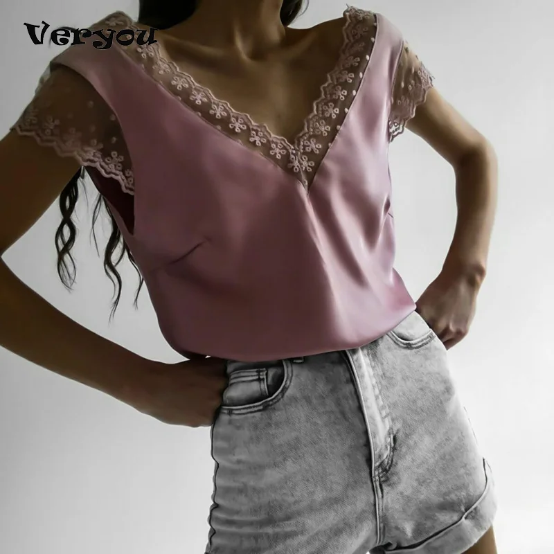 

Street Trendsetter Solid Color Hollowed Out Lace Wave Deep V Women's T-shirt Women's Sexy Solid Color T-shirt Women's Clothes