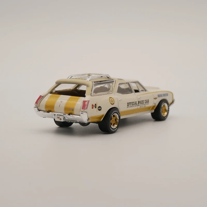 Greenlight 1:64 1972 Oldsmobile Vista Cruiser модель автомобиля игрушечный автомобиль Matel|Наземный