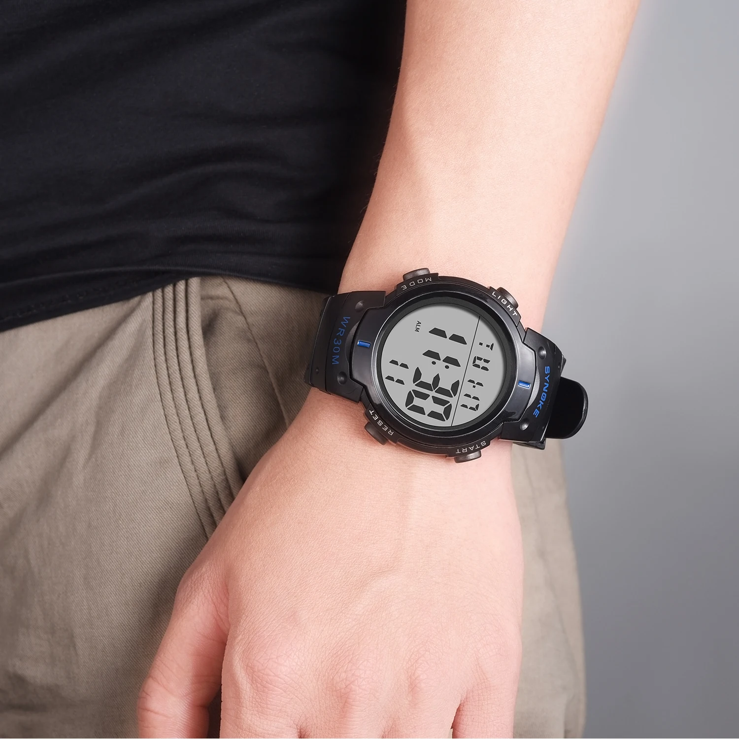 

SYNOKE Sports Watches for Men Waterproof Classic Alarm Clock Chronograph LED Military Wristwatch Men's Watches Relogio Masculino
