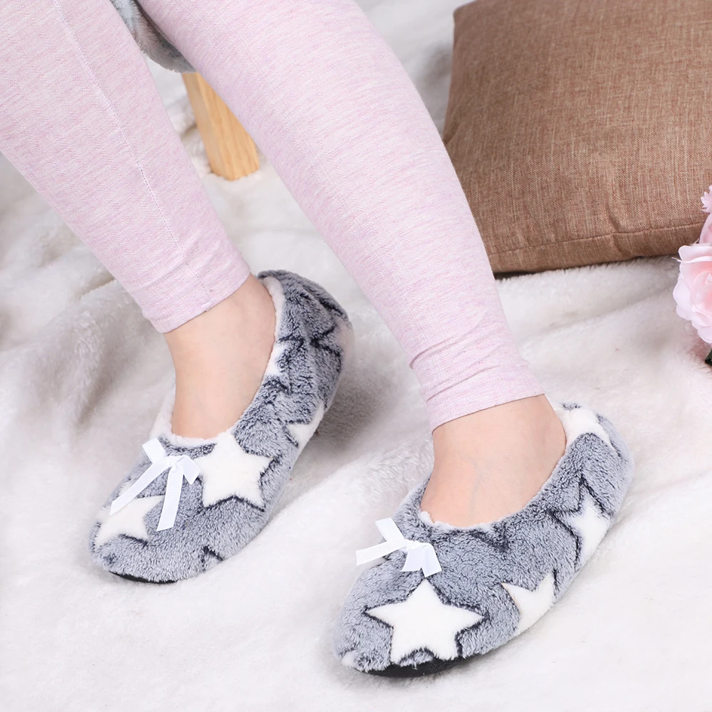 

Winter Plush Home Slippers Women Warm House Slippers Furry Star Print Comfort Cotton Shoes Indoor Sock Home Floor Slippers 2020