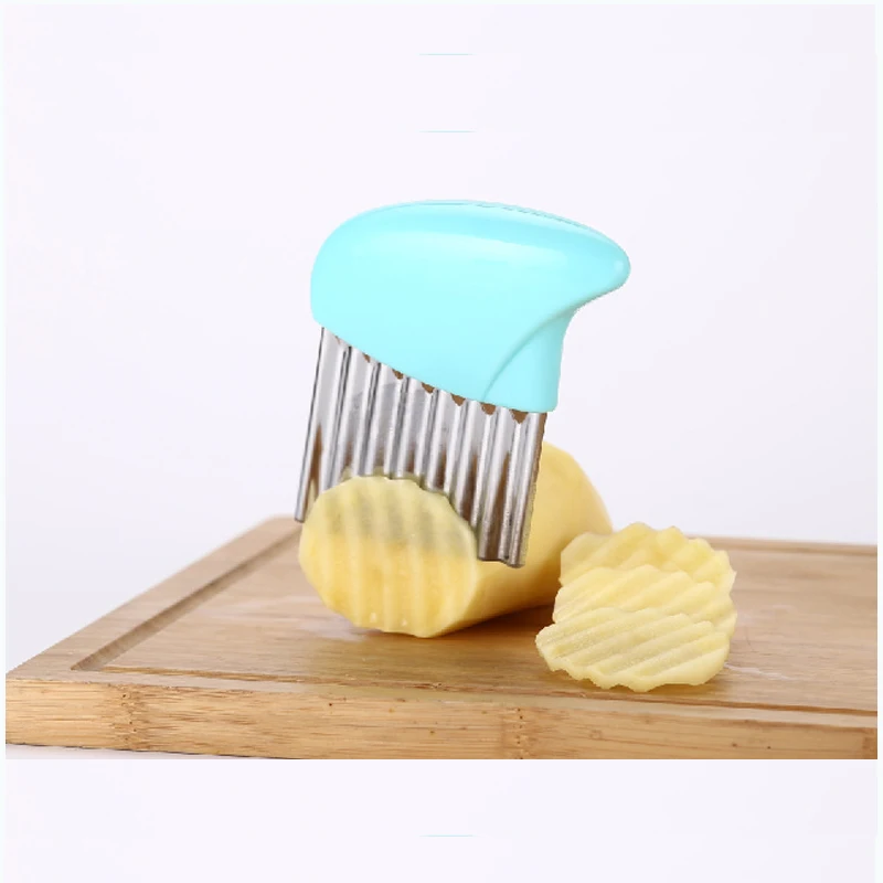 1 шт. волнистые ломтики лука картофеля сморщенный картофель фри салат