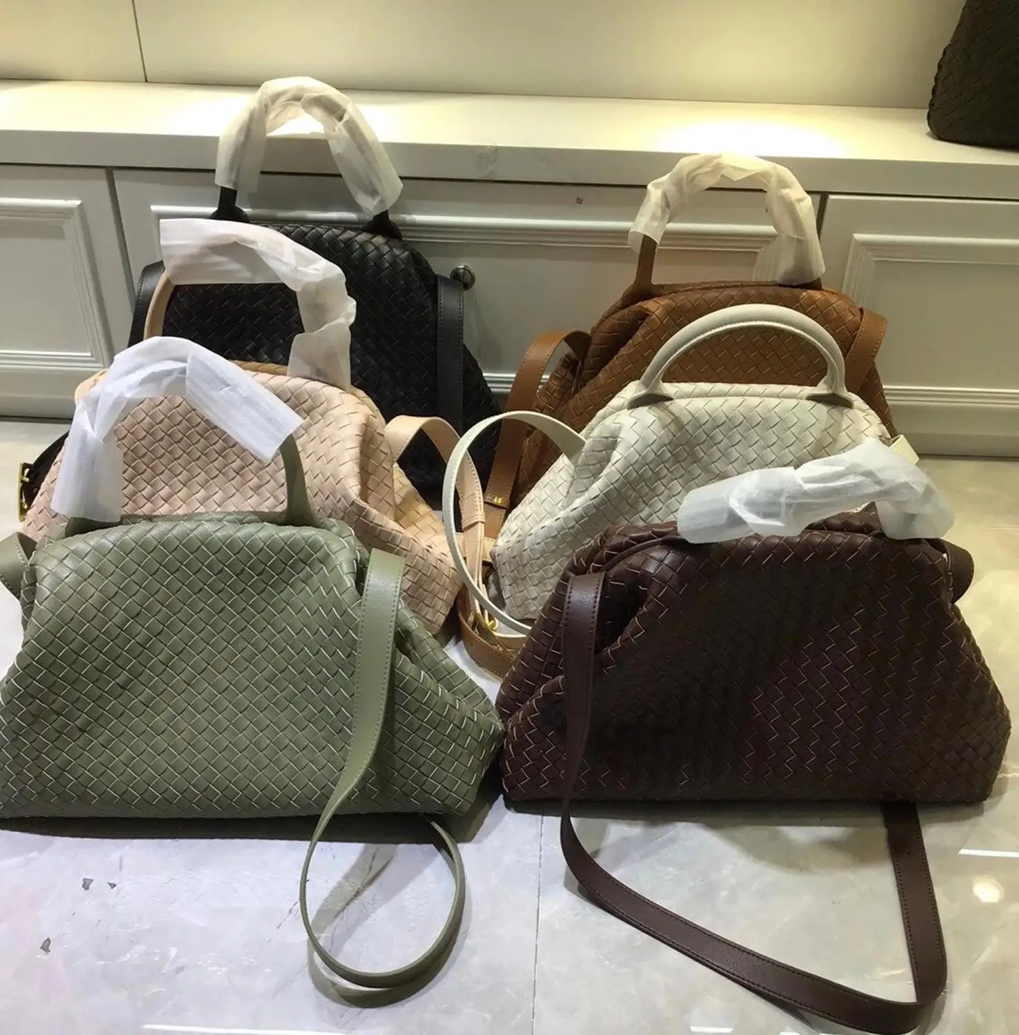 

Women's Handbags