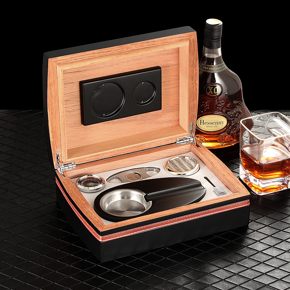 

Cedar Wood Cigar Box Black Glossy Luxury 30 CT Capacity Home Cigar Humidor Box W/ Hygrometer Humidifier