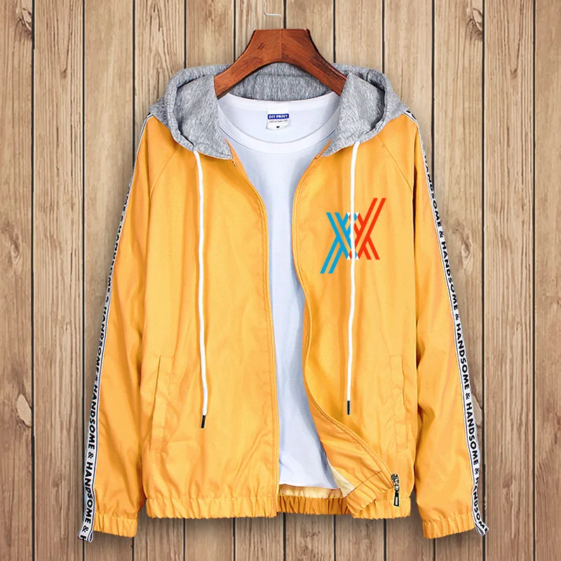 

Hoodies & Sweatshirts