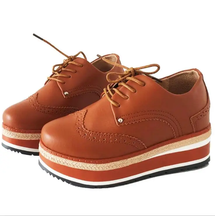 Модная женская обувь на платформе Обувь из натуральной кожи резиновой подошве в