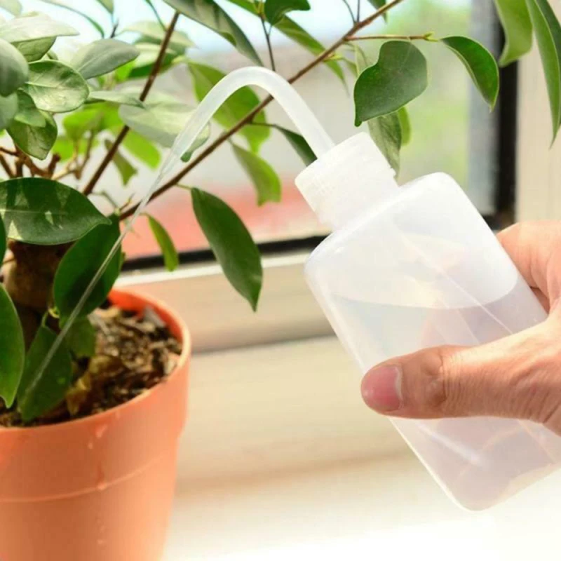 

250/500mL Water Beak Pouring Kettle Tool Succulents Plant Flower Watering Squeeze Pouring Kettle Tool Portable Garden Supplies