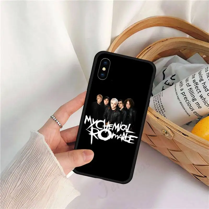 

Gerard Way My Chemical Romance Phone Case for iPhone 11 12 pro XS MAX 8 7 6 6S Plus X 5S SE 2020 XR