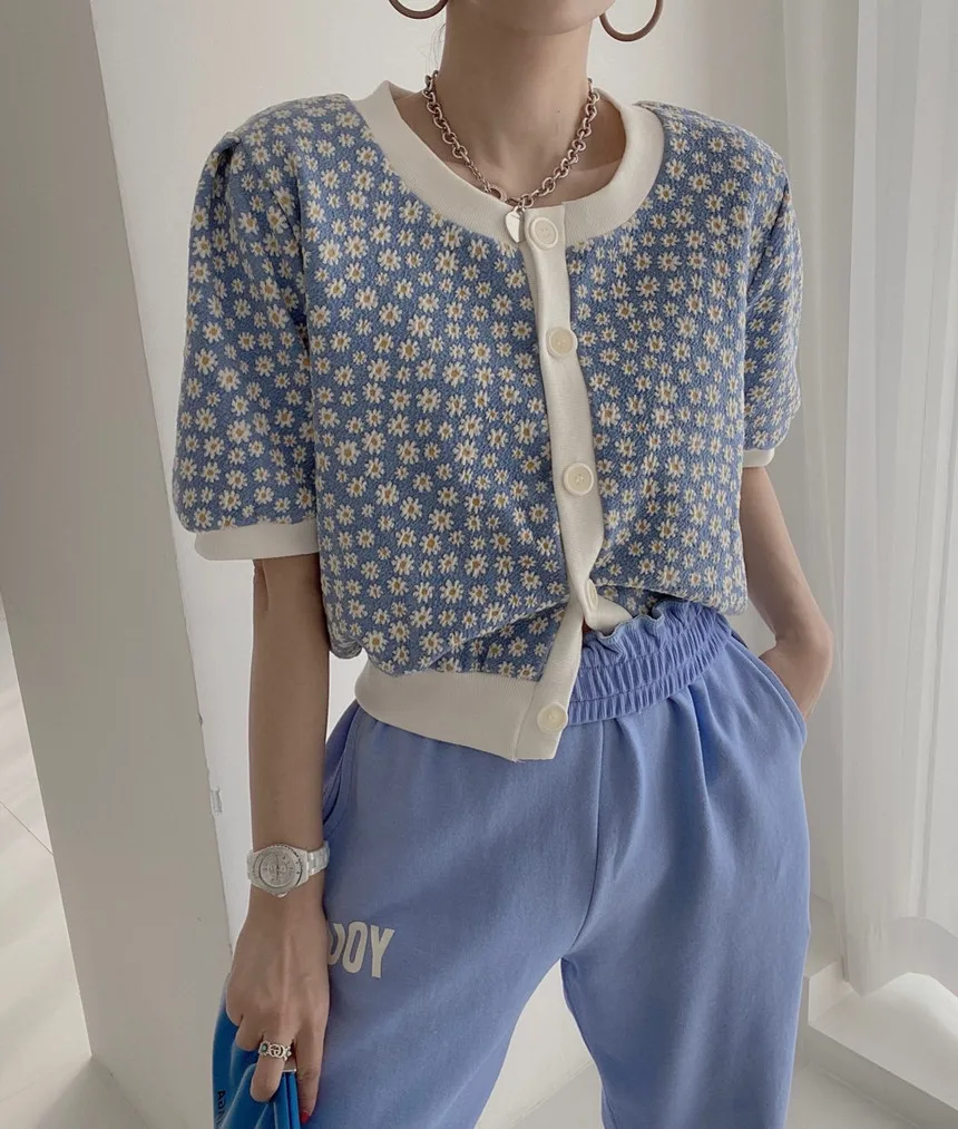 

Floral Printed Blouse Women 2021 Summer New O Neck Short Sleeve Knitted Shirt Female Single Breasted Korean Style Blusa