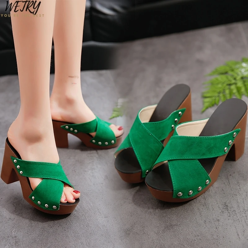 

IN 2020 Women Cross Strap Chunky Heel Sandal Thick High-Heeled Flip Flop Open Toe Sandals gladiator sandals women casual rome