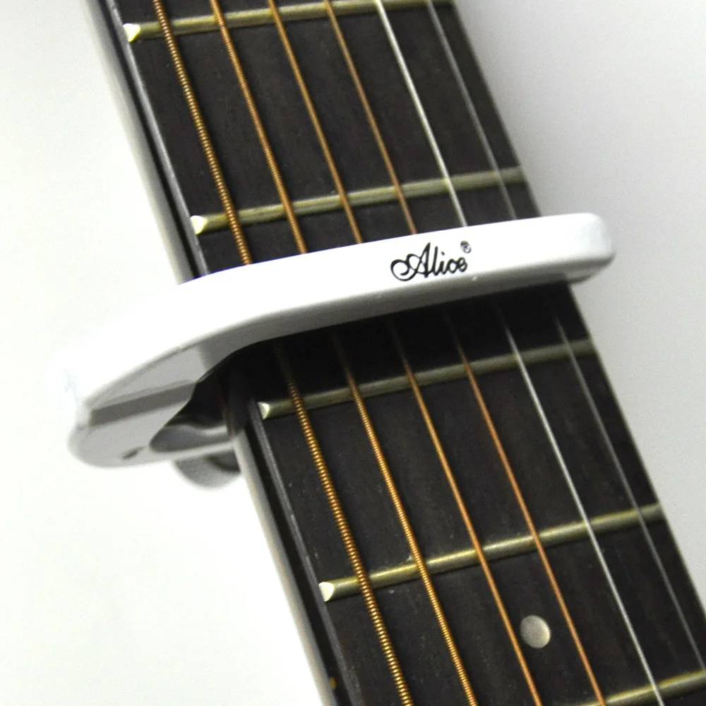 Alice A007M/WH Zink Alloy White Guitar Capo for Acoustic w/ Locking Knob | Спорт и развлечения