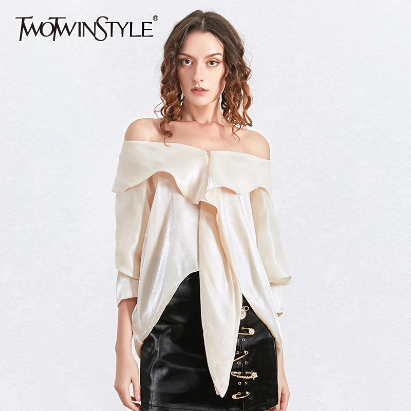 Женская кружевная блузка TWOTWINSTYLE с вырезом лодочкой и рукавом летучая мышь весна