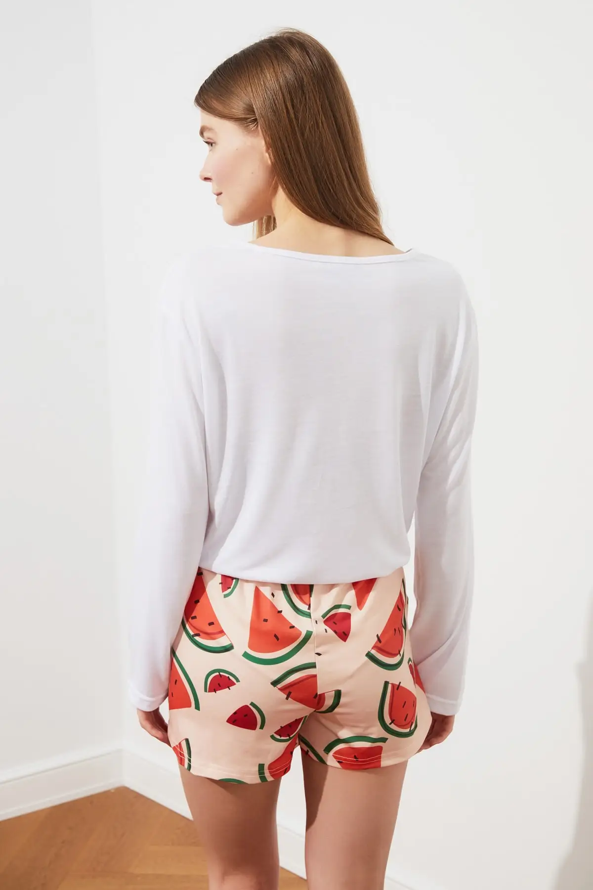 

Trendyol Watermelon Patterned Knitted Pajamas Set THMSS21PT0167