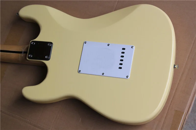 China guitar factory custom new Cream color ST Electric Guitar Maple Fingerboard free shipping 01 | Спорт и развлечения